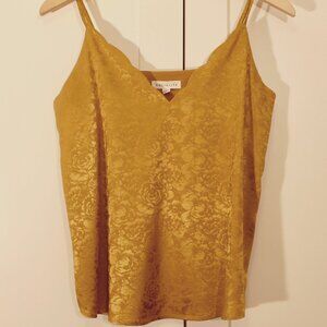 SOCIALITE Women’s Gold V Neck Camisole Tank Top-Size M